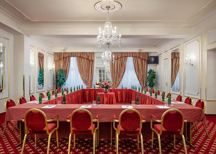 Ambassador Zlata Husa Praga